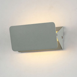 Aplique de pared moderno LED, Serie Vas, estructura metálica en acabado blanco, iluminación LED integrada, 5W vatios